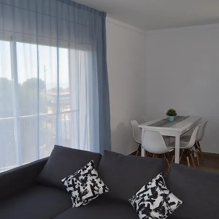 Apartament Ar Muntanya Mar *